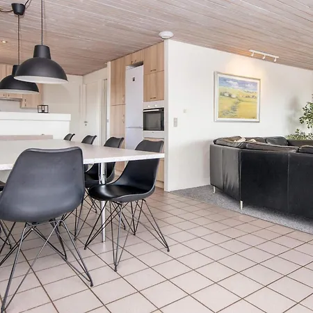 12 Person In Harboore-by Traum בית נופש