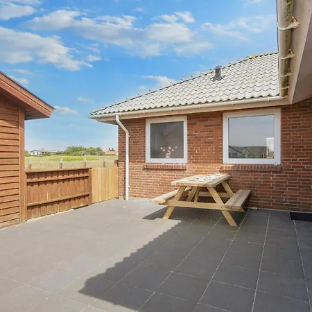 12 Person In Harboore-by Traum בית נופש