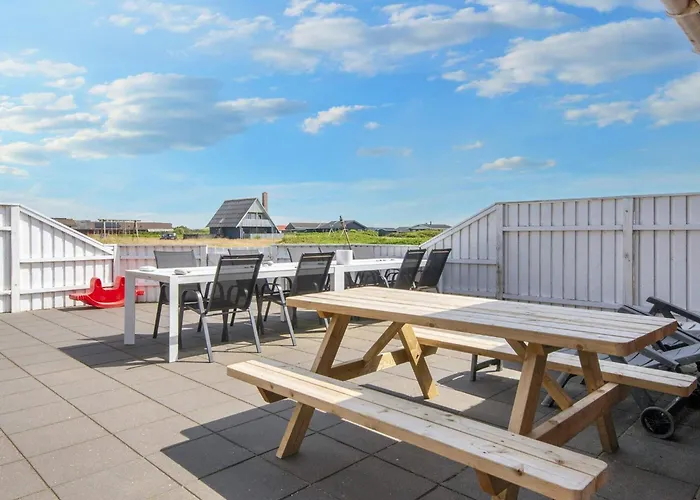 12 Person In Harboore-by Traum Vakantiehuis Harboør